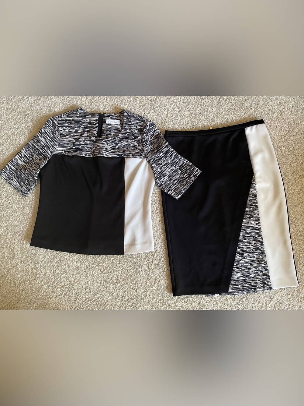 Beautiful Calvin Klein 2pc Black and White Top & Skirt Set size M/S